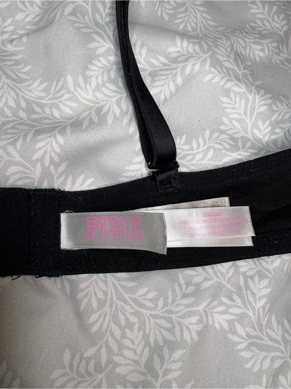 PINK Victoria's Secret Black Padded T-Shirt Bra